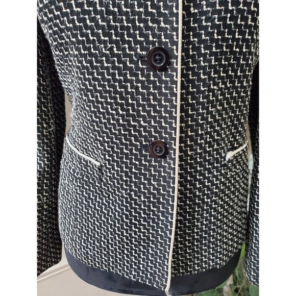 Talbots Women's Black White Single Breasted Three Button Blazer Jacket Petites 2 - Picture 3 of 13